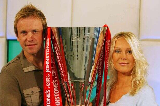 Soccer AM stars reunite as Tim Lovejoy and Helen Chamberlain start new show