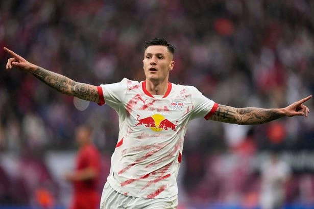 Benjamin Sesko's agent speaks out on Arsenal 'agreement' after price tag demands