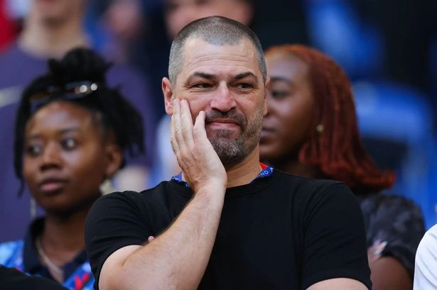 Jude Bellingham's dad labelled 'absolute disgrace' by England's greatest football icon