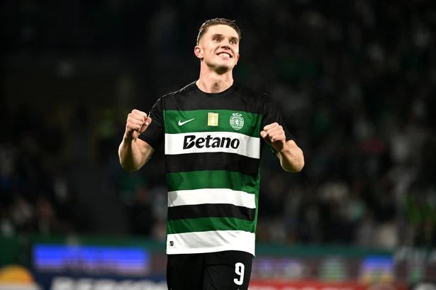 Viktor Gyokeres handed 'monster' £11m contract offer after Arsenal's transfer U-turn