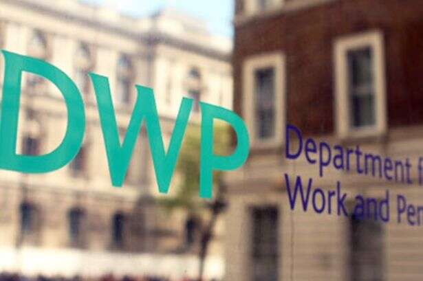 DWP sends thousands of letters for major Universal Credit overhaul with key deadline