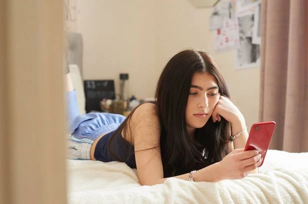Brits in laziness pandemic as idle teens don't know how to cook and rely on noodles