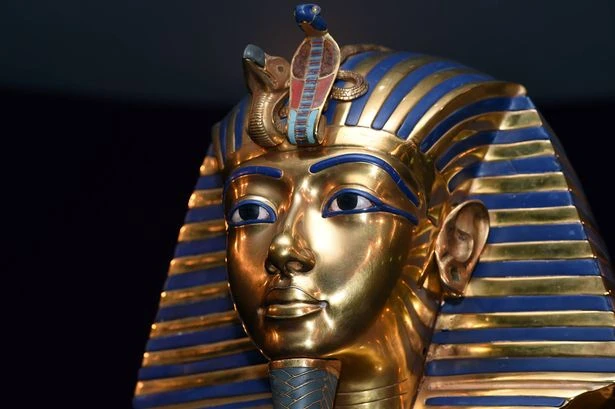 Egyptian 'pharaoh's curse' that killed tomb raiders 100 years ago now 'fights cancer'