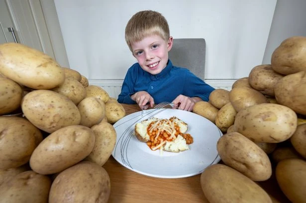 Boy, 8, who only ate jacket potatoes 'overcomes phobia' after single hypnosis session