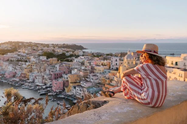 DWP asks Pension Credit claimants to report holiday plans if they are going away this summer