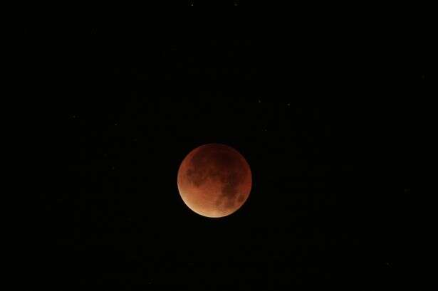 Exact time to see UK lunar eclipse and blood moon this Friday