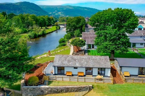 The dog-friendly Snowdonia lodge for four on offer for less than £200 in 'big views' landscape
