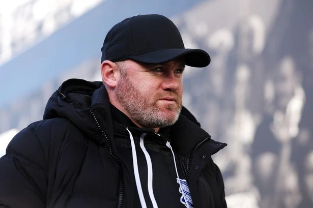 Wayne Rooney makes decision on Macclesfield managerial job after Robbie Savage approach