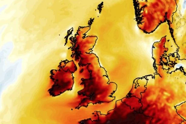 UK weather maps show when temperatures will hit 34C this week