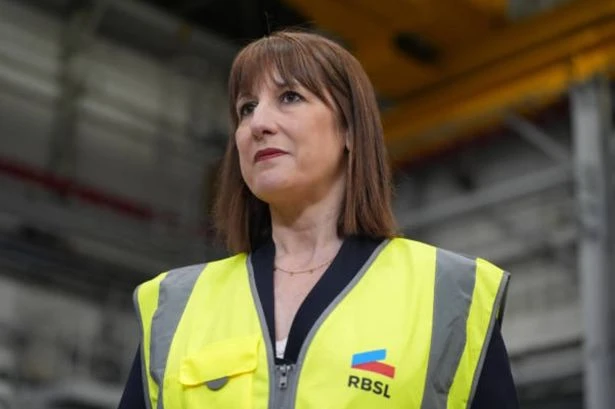 Rachel Reeves confirms £180 charge for drivers doing 6,000 miles a year