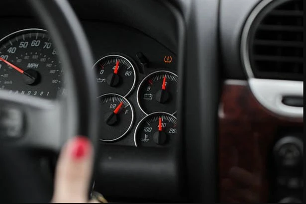 Drivers told when cruise control won't save fuel