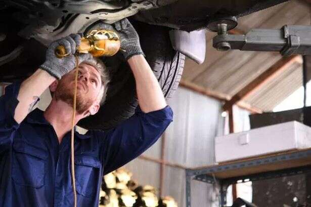 Mechanic says drivers can use seven-word phrase to 'never' be ripped off