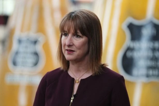 Rachel Reeves confirms £360 charge for vans made after 2001