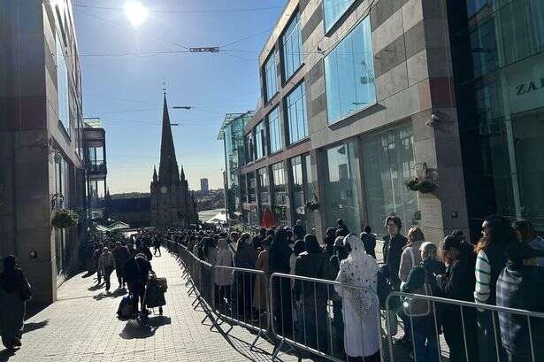 Queues outside Birmingham Bullring live as hundreds wait for new store