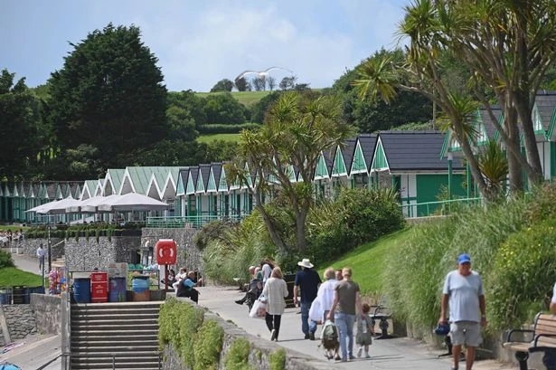 All the parts of England set to roast in 26C as Caribbean stream heads to UK
