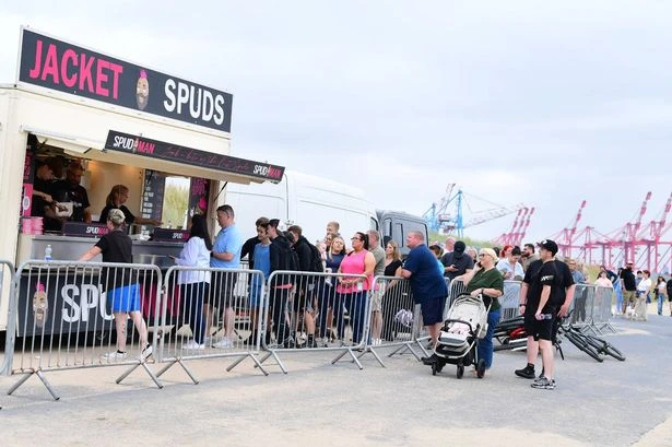 Families travel miles to line up in '100 person' queue at beach for very Brummie reason