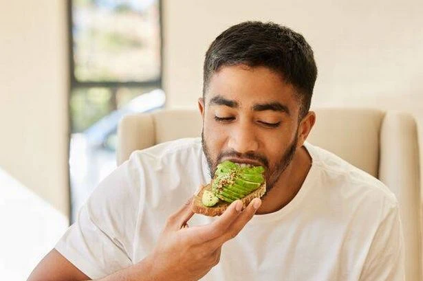 Expert names 6 foods that act like 'weight loss jabs' that are easy to add to diet