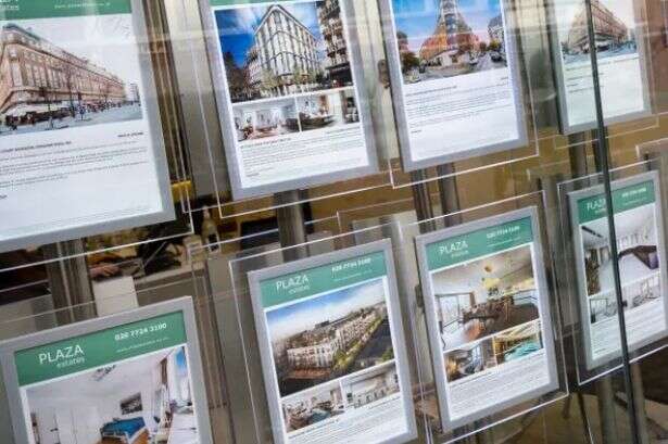 Zoopla issues warning to UK house sellers over accepting below asking price