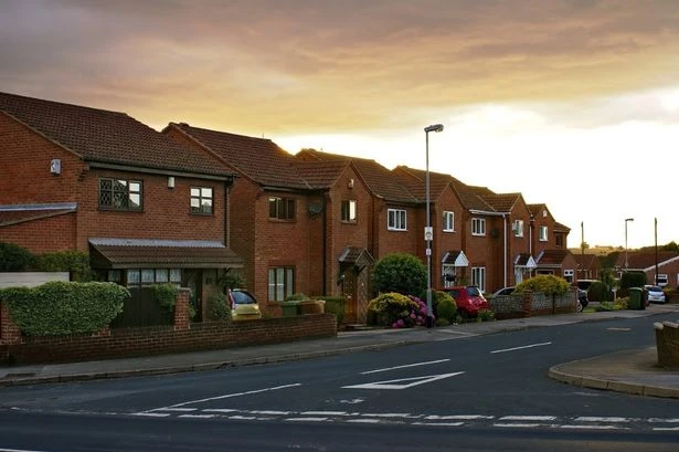 UK households with their own driveways urged to sign up for free £900 payments