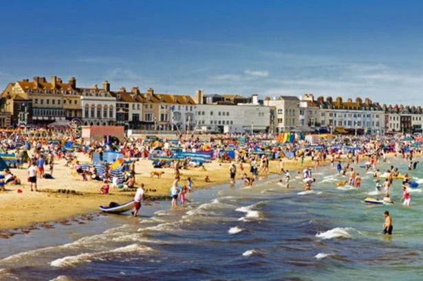 UK tourists banned from alcohol in six holiday hotspots under crackdown