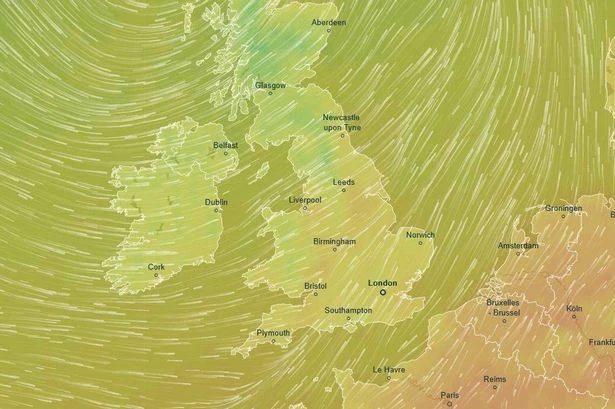 Weather maps turn up hazy yellow as -10C drop expected in hours