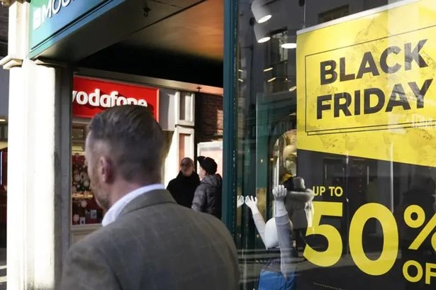 UK households cut spending waiting for Labour Autumn Budget measures