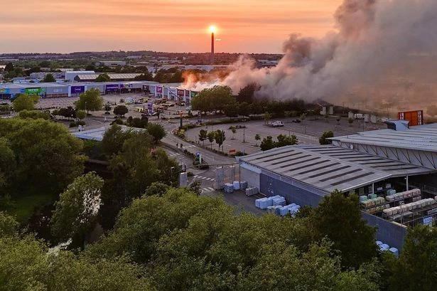 Three arrested for huge fire tears at Dunelm store seen for miles