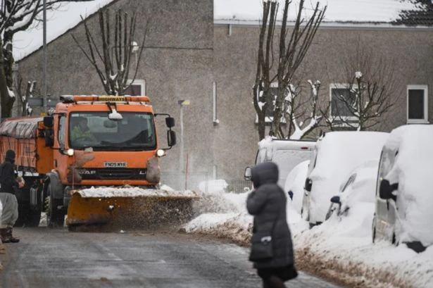 Exact date 3cm per hour snow blizzard will start in England and Scotland