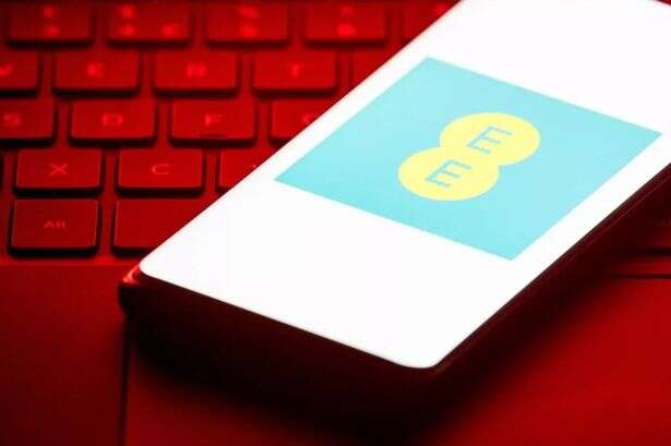 EE slammed after only refunding 'half' following £720 blow