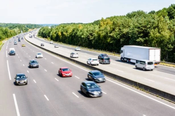 UK drivers face hefty fine for not displaying mandatory sticker in France
