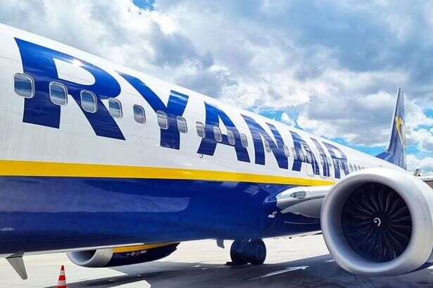 Ryanair flight with 172 passengers 'seconds away' from smashing into helicopter