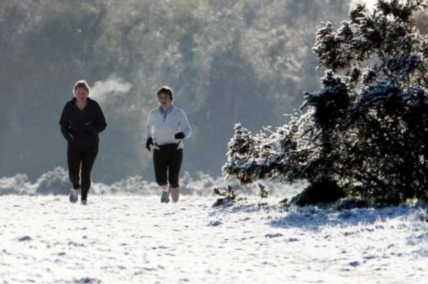 UK snow alert for October 'as 200-mile stretch to be blanketed'