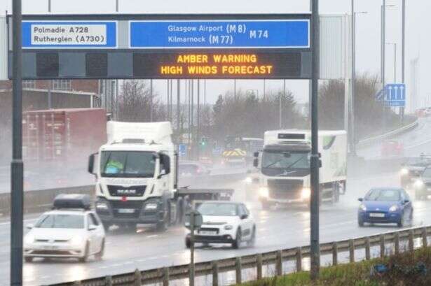 UK snow closes major motorway with 11 counties in UK set to be hammered