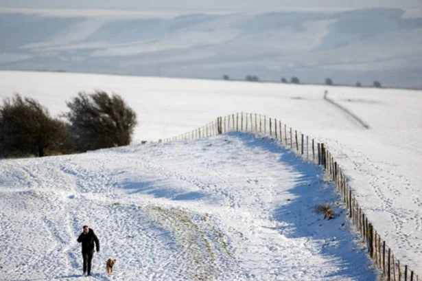 Exact hour 4cm snow will hit UK including England in October