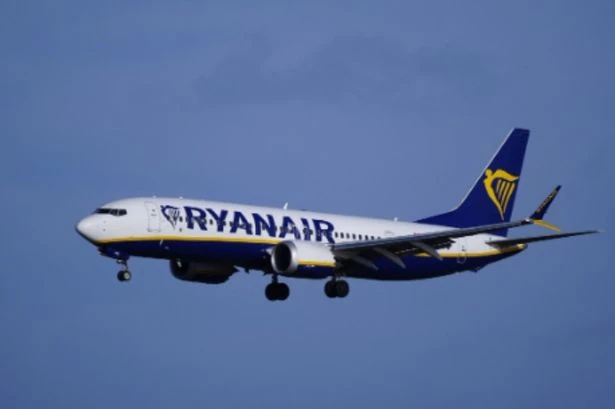 New Ryanair cabin baggage rule and passengers face £75 charge for breaking it