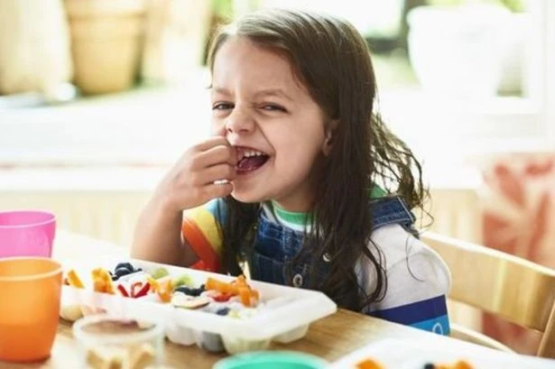 Parents can get free school meals during summer holidays but must apply now