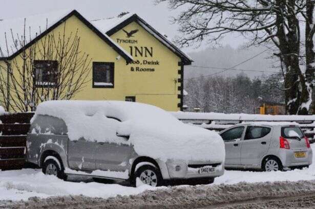 Met Office has say after rival forecaster predicts snow bomb to hammer UK