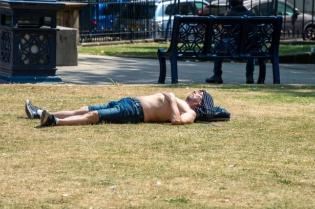 Met Office and BBC Weather announce exact date UK heatwave treshold will be triggered