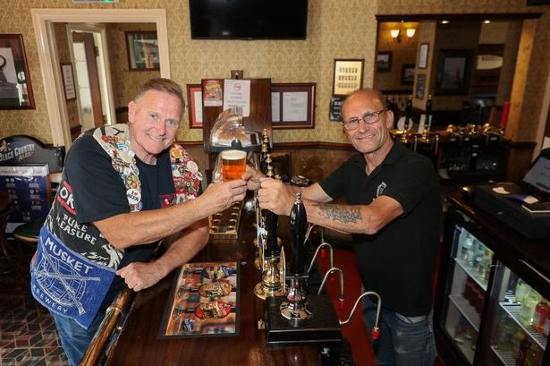 Man on 'world's longest pub crawl' spends landmark moment in West Midlands