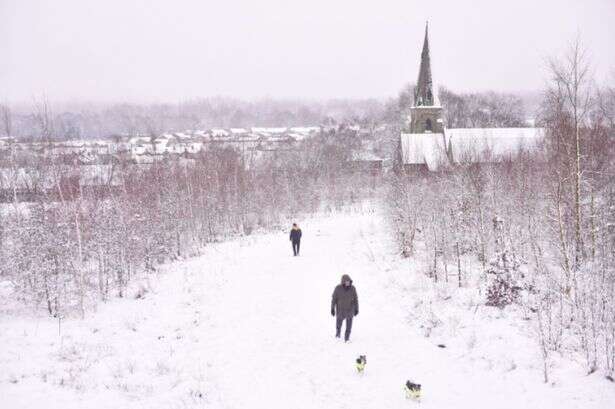 UK faces 455-mile snow storm which will arrive 'within next fortnight'