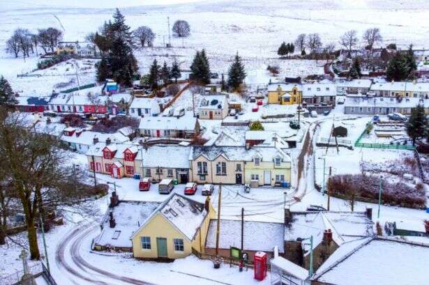 UK on brink of 600-mile snow bomb with five major cities in England hit