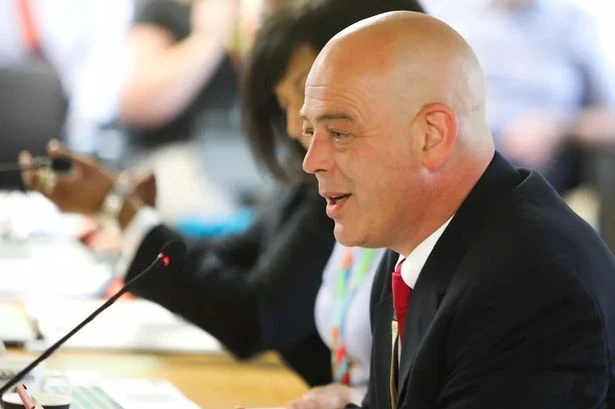 Call for councillor to quit over false Royal Marines service claim