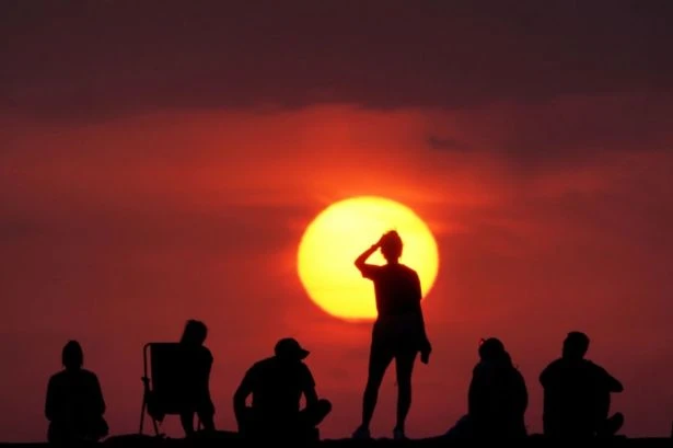 UK heatwave will see 26 counties in England above 30C this weekend