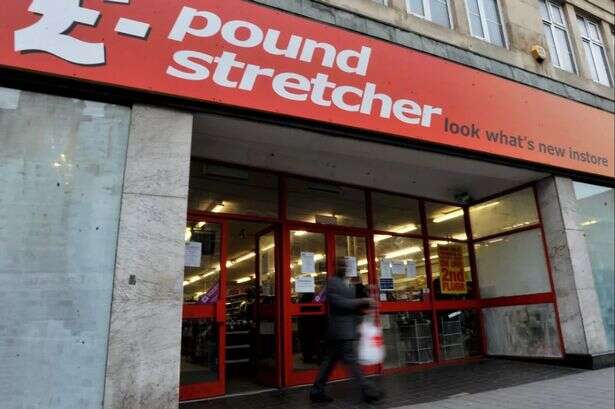 Poundstretcher handing out free £10 at till to shoppers 'selected at random'