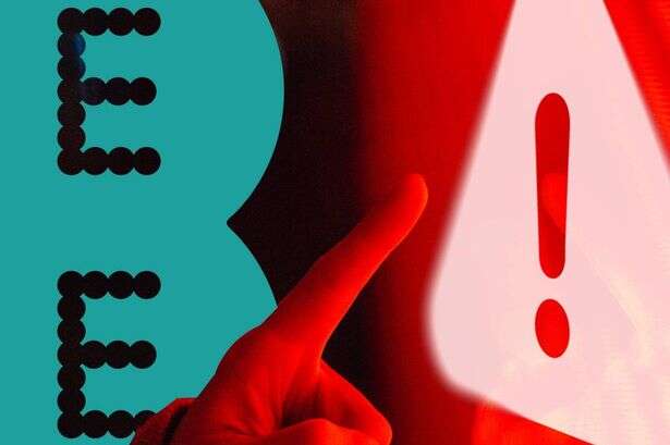 Ignoring this EE text could cost you as warning issued to all iPhone and Android users