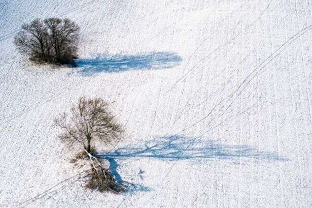 UK faces 3cm per hour snow storm with six counties in England at risk