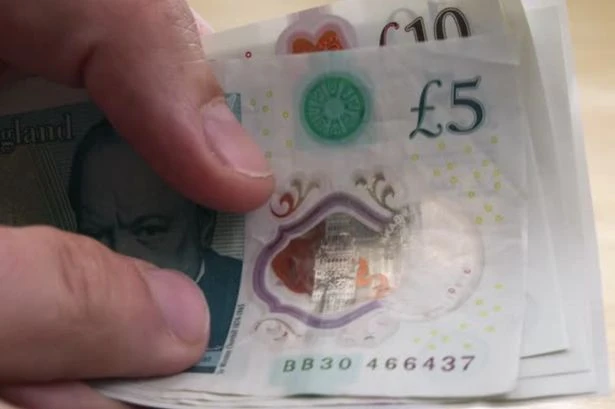 Thousands on DWP benefits set to be handed free £293 summer payment