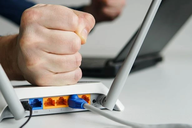 BT, Virgin, Sky, TalkTalk broadband customers told to cancel contracts for free £100