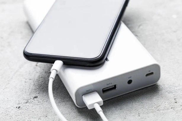 Warning for thousands of UK households who have mobile phone power banks