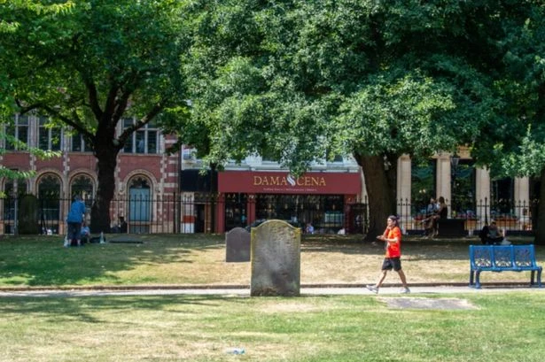 Exact date 31C UK heatwave starts with England facing 'hottest day in 10 months'
